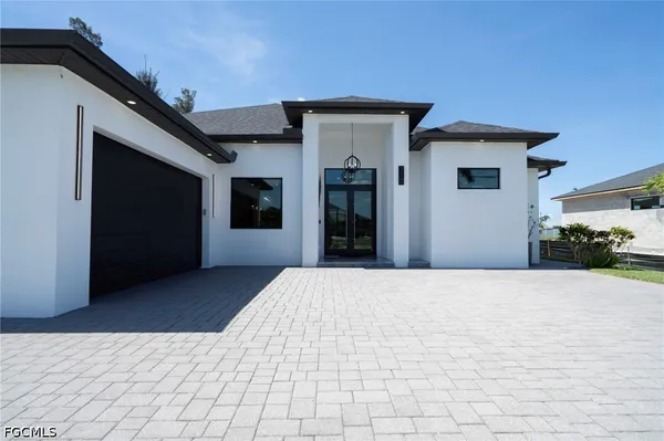 $729,999 | 710 Southwest 12th Terrace, Cape Coral, FL 33991