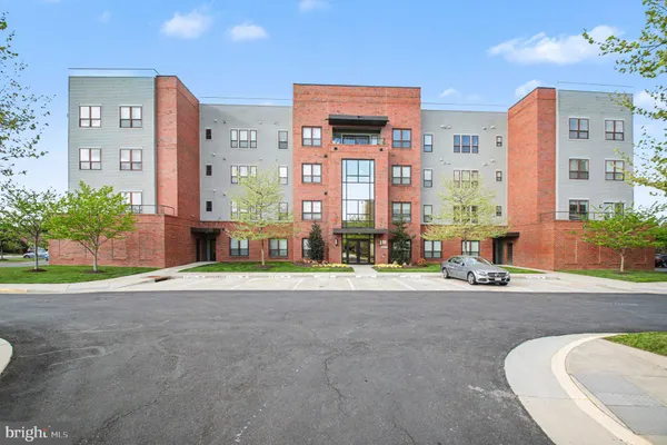 $540,000 | 8970 Fascination Court, Unit 214, Lorton, VA 22079