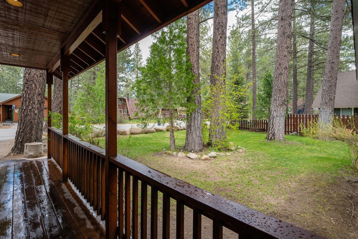 10233 Red Fir Road Truckee, CA 96161 - Photo 5 of 21 Gallery Image 5