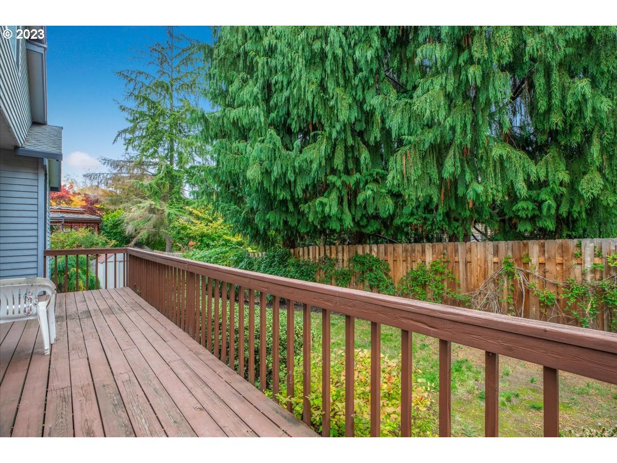 1502 Southeast Elliott Avenue Gresham, OR 97080 - Photo 36 of 37 a view of balcony with wooden floor