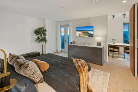 a view of walk in closet