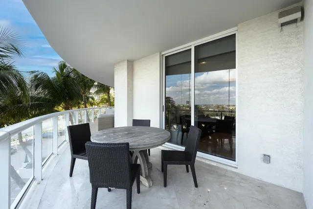 $1,600,000 | 2700 North Ocean Drive, Unit 306B, Riviera Beach, FL 33404