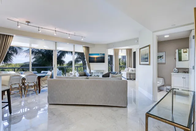 $1,600,000 | 2700 North Ocean Drive, Unit 306B, Riviera Beach, FL 33404