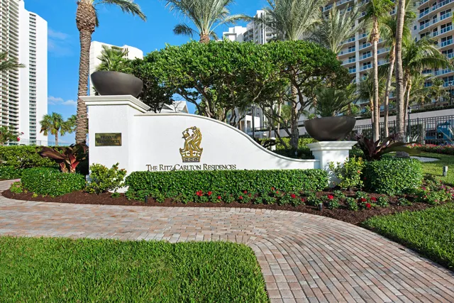 $1,600,000 | 2700 North Ocean Drive, Unit 306B, Riviera Beach, FL 33404