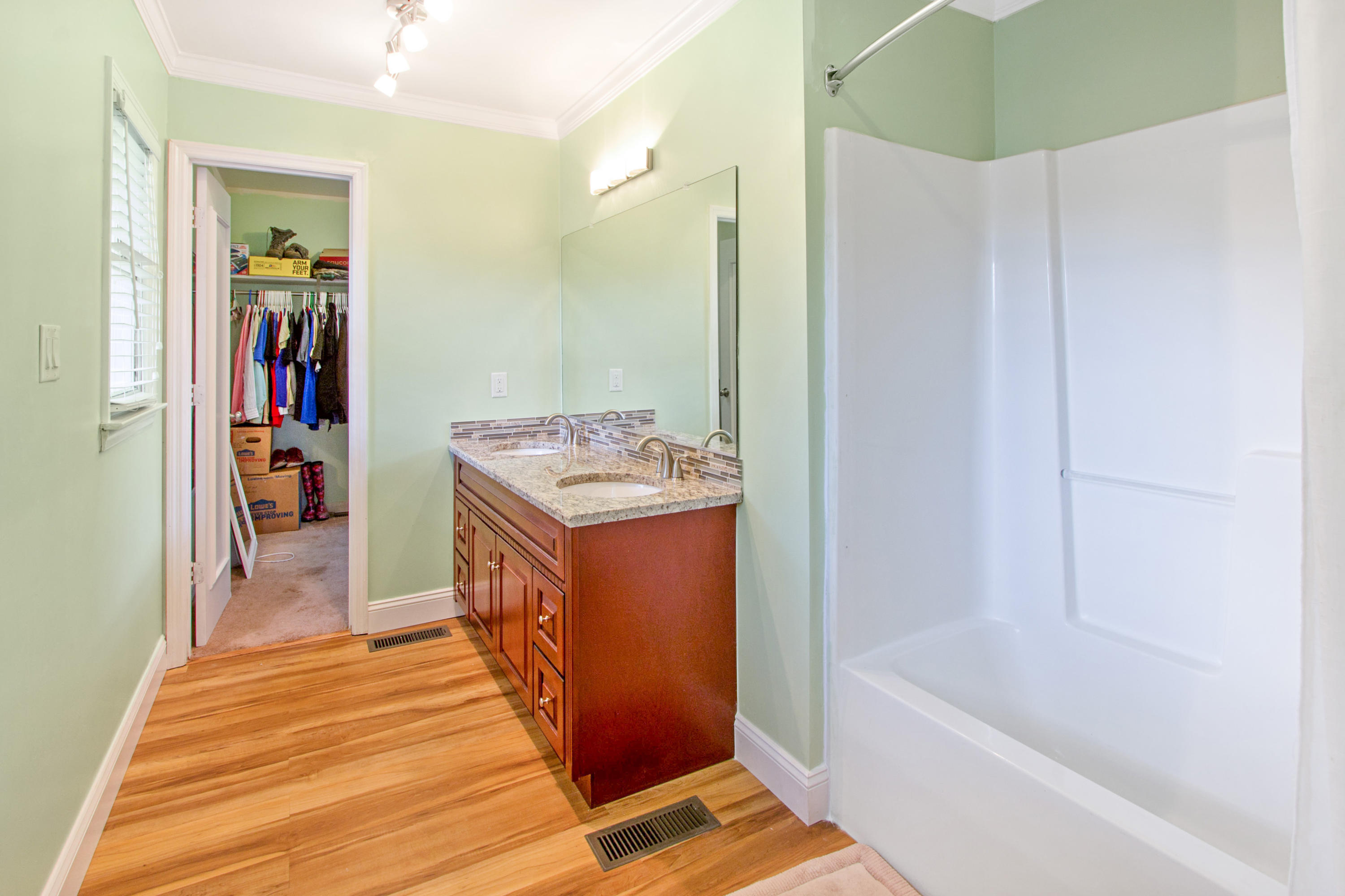 1414 Fort Johnson Road Charleston, SC 29412 - Photo 14 of 32 Master bath and large walk-in