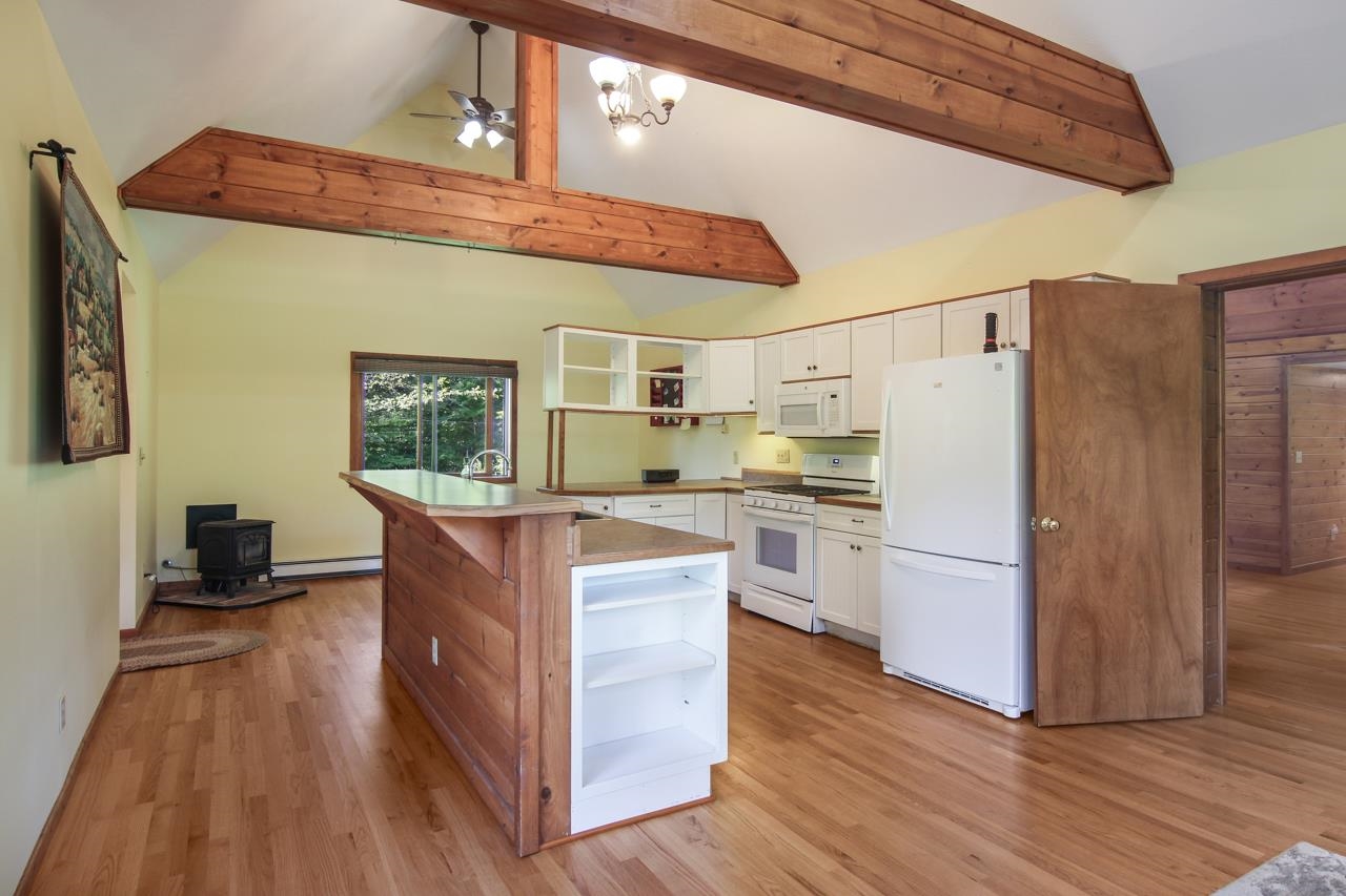 2253 Slocum Road Kingsley, MI 49649 - Photo 9 of 36 1901347-8.JPG