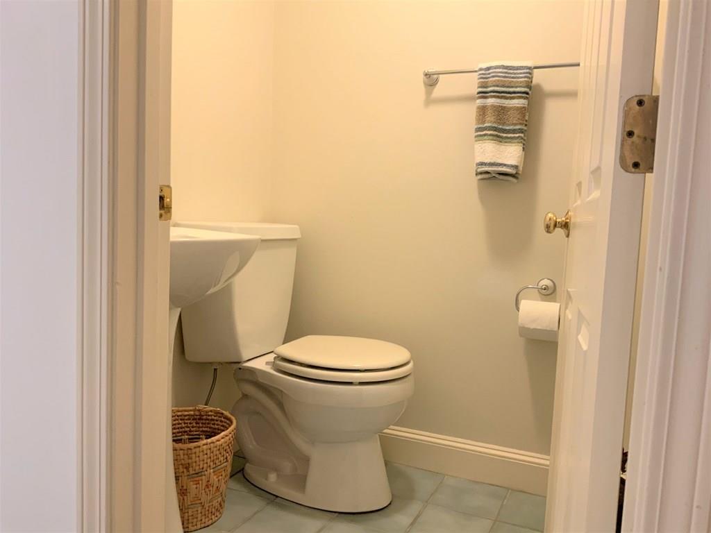 6 Lovell Road Arlington, MA 02474 - Photo 27 of 34 Gallery Image 27