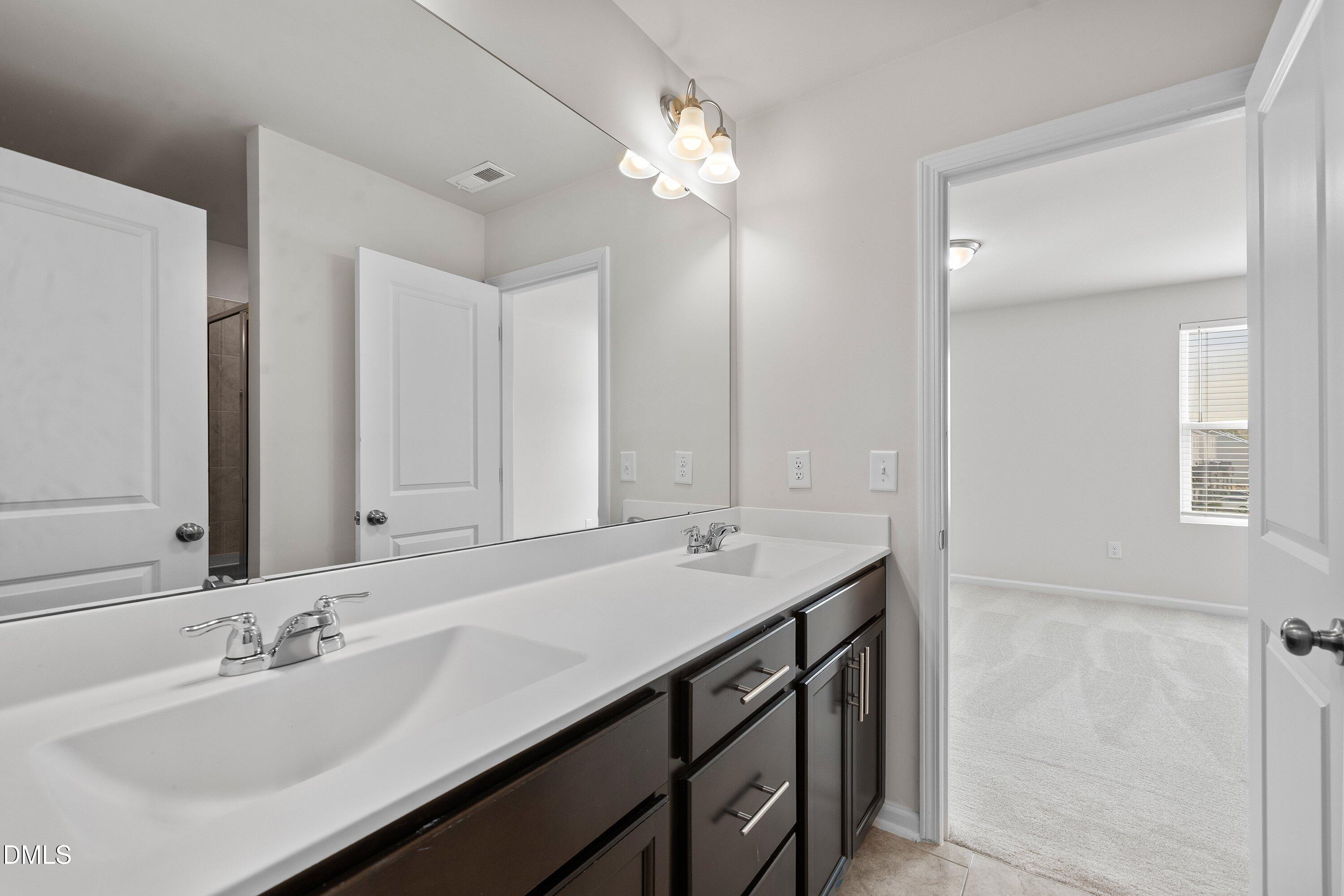 6307 Perry Creek Road Raleigh, NC 27616 - Photo 21 of 43 27-6307 Perry Creek Rd _8501