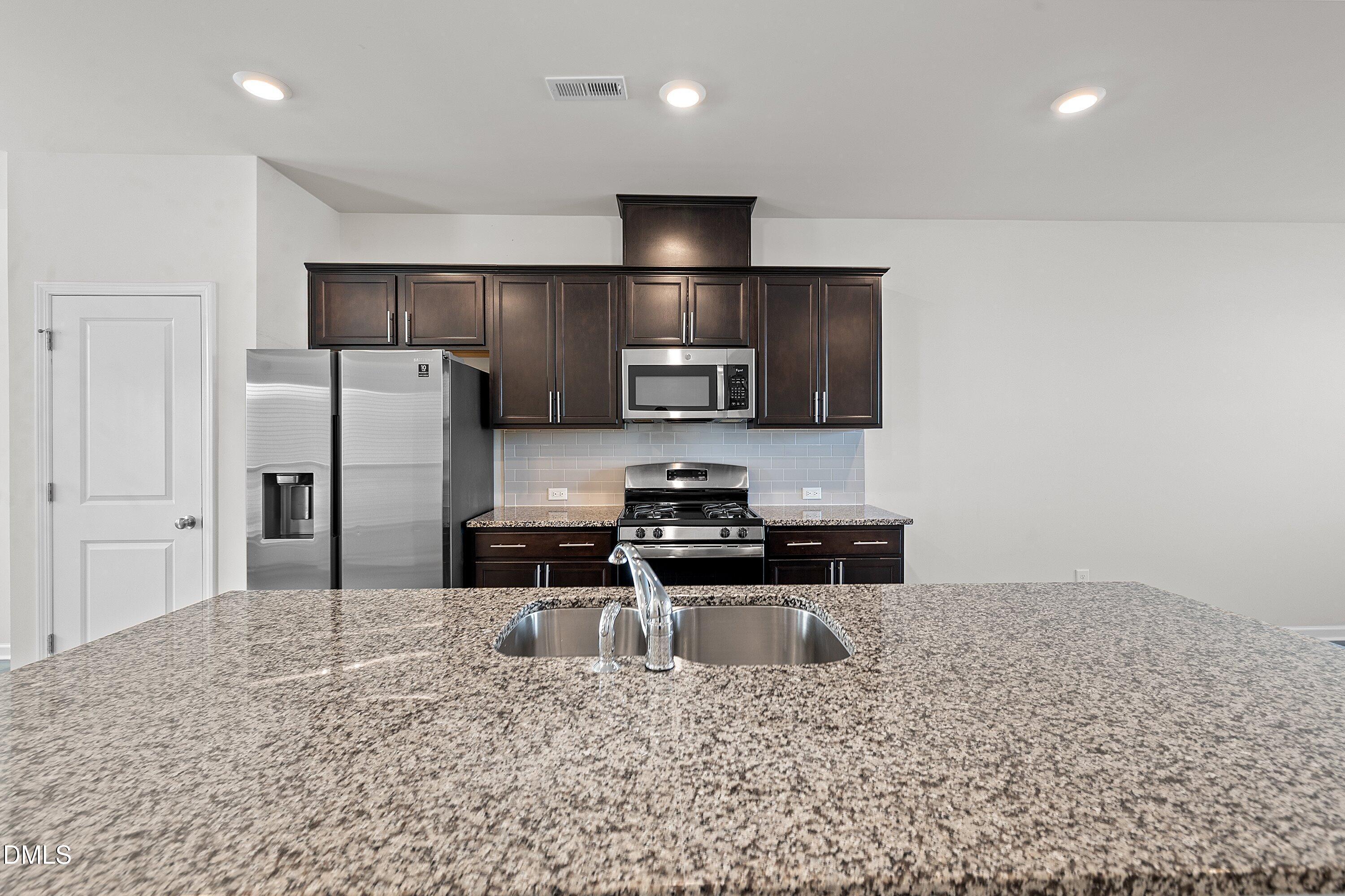 6307 Perry Creek Road Raleigh, NC 27616 - Photo 8 of 43 12-6307 Perry Creek Rd _8421