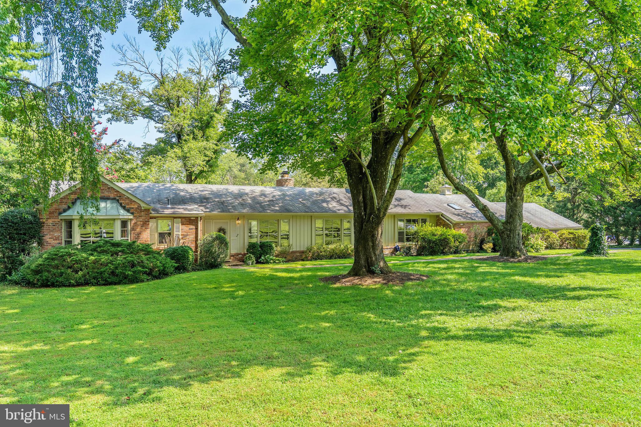 7532 Greenfield Road Annandale, VA 22003 - Photo 4 of 65 Gallery Image 4