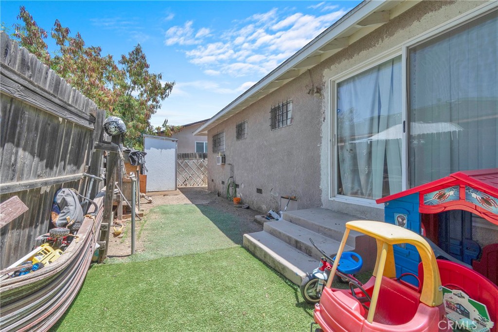 2077 Patterson Street Riverside, CA 92507 - Photo 37 of 41