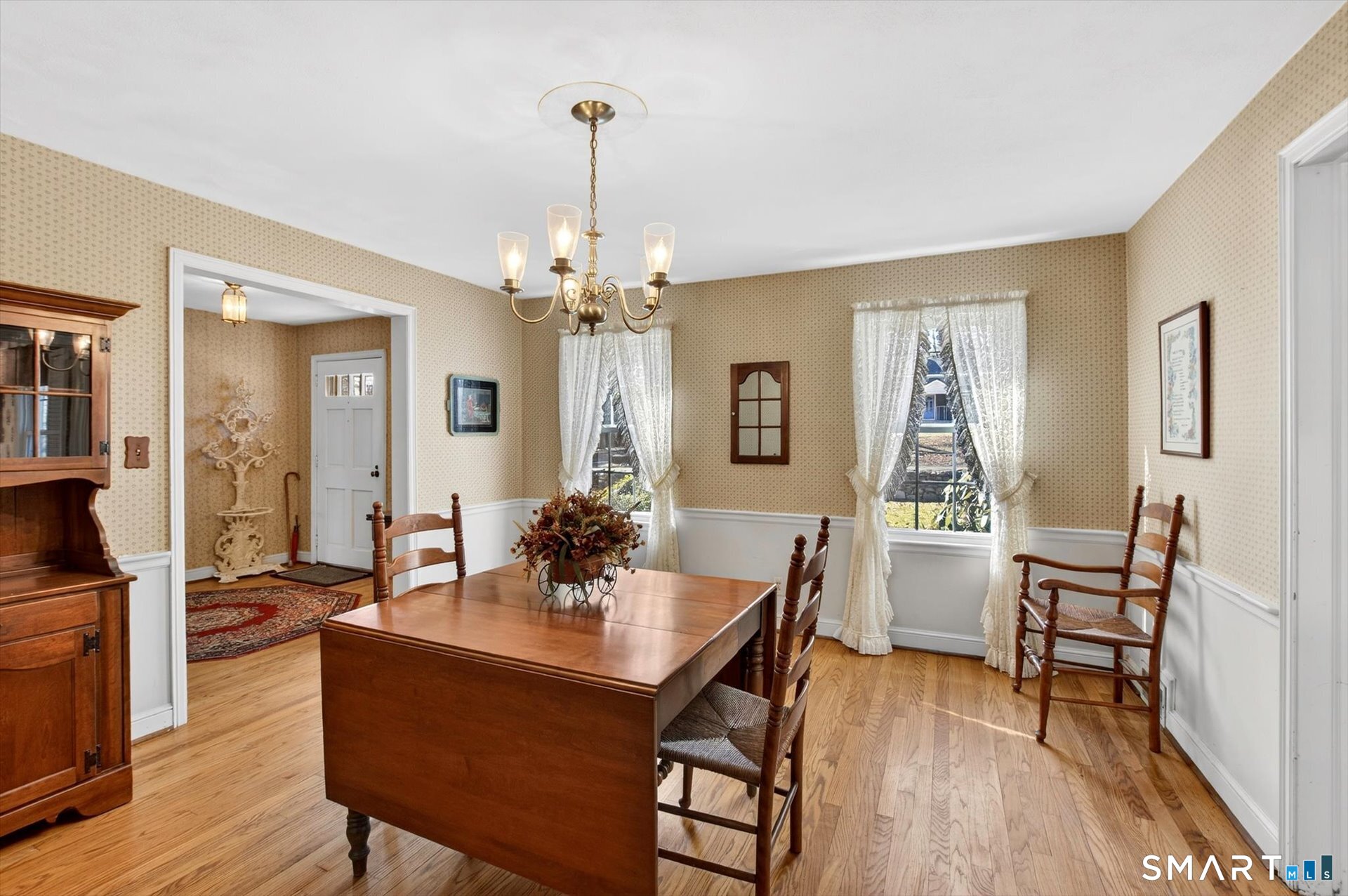 89 Hop Brook Road Simsbury, CT 06070 - Photo 18 of 40