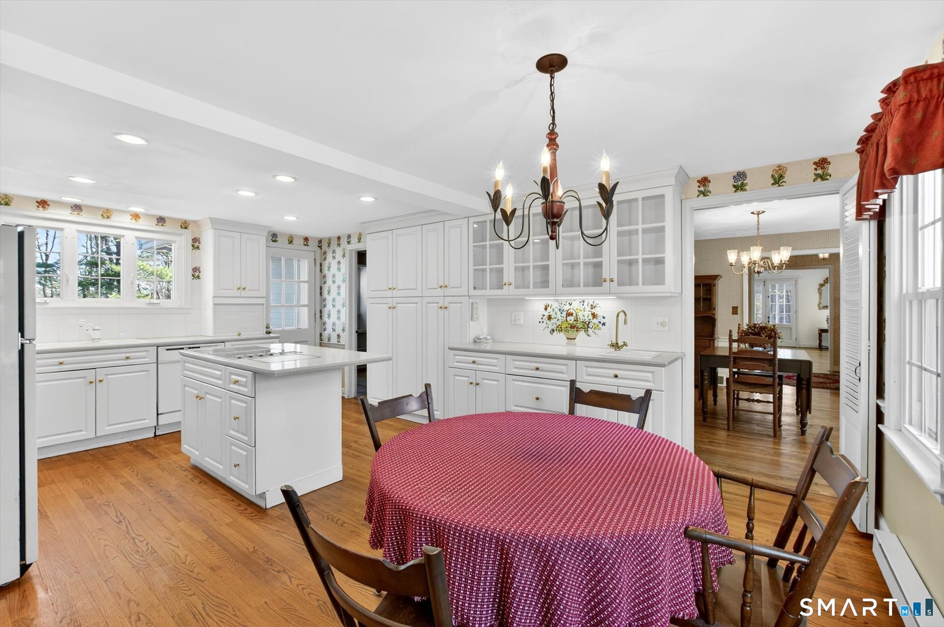 89 Hop Brook Road Simsbury, CT 06070 - Photo 20 of 40