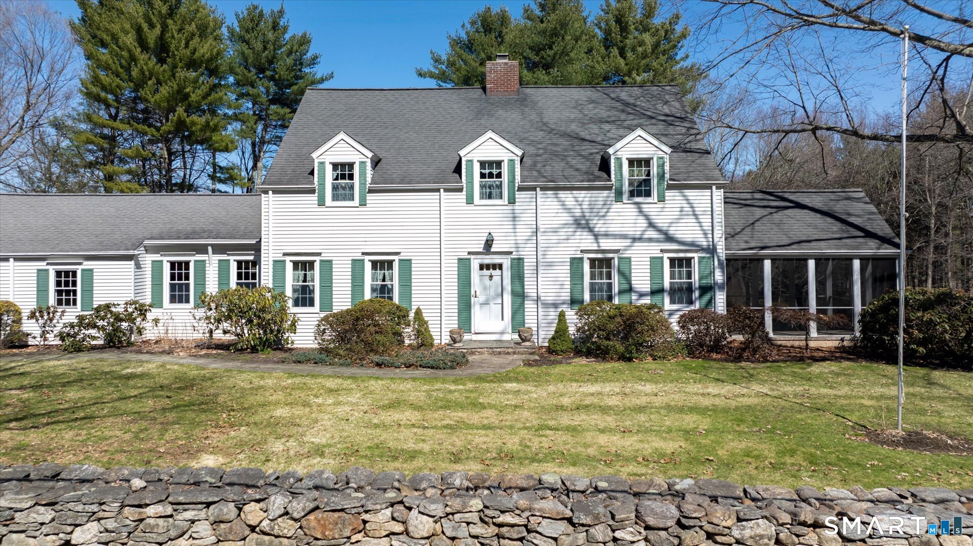 89 Hop Brook Road Simsbury, CT 06070 - Photo 2 of 40