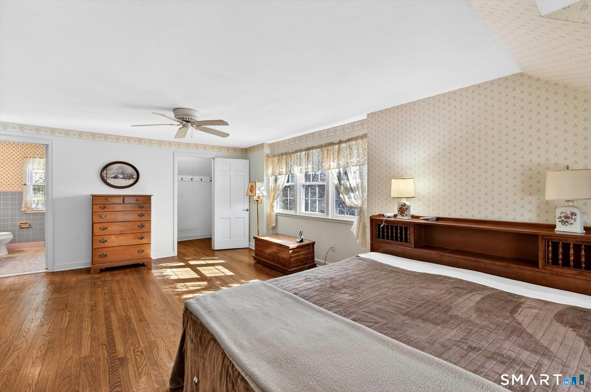 89 Hop Brook Road Simsbury, CT 06070 - Photo 29 of 40