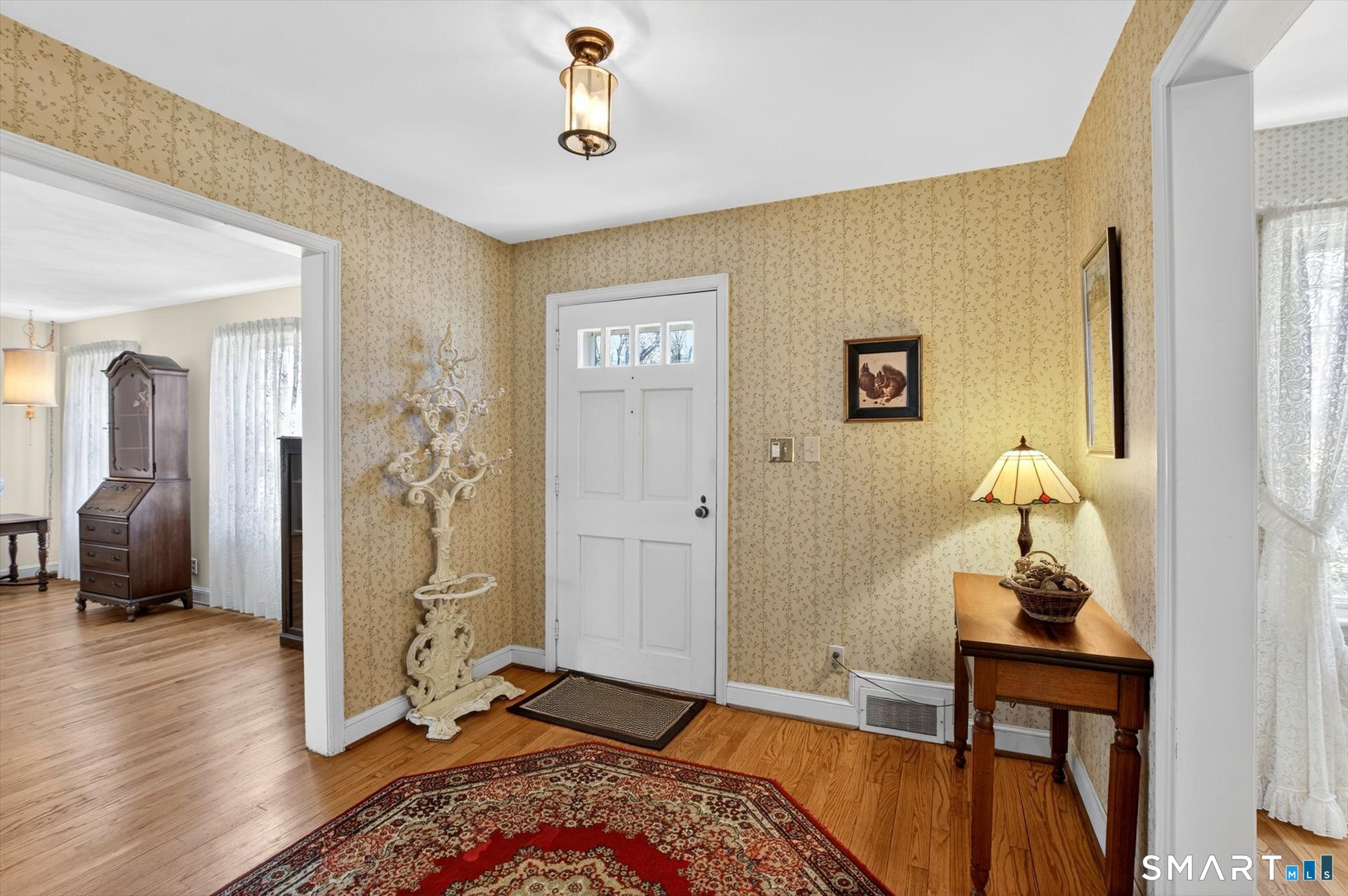 89 Hop Brook Road Simsbury, CT 06070 - Photo 10 of 40