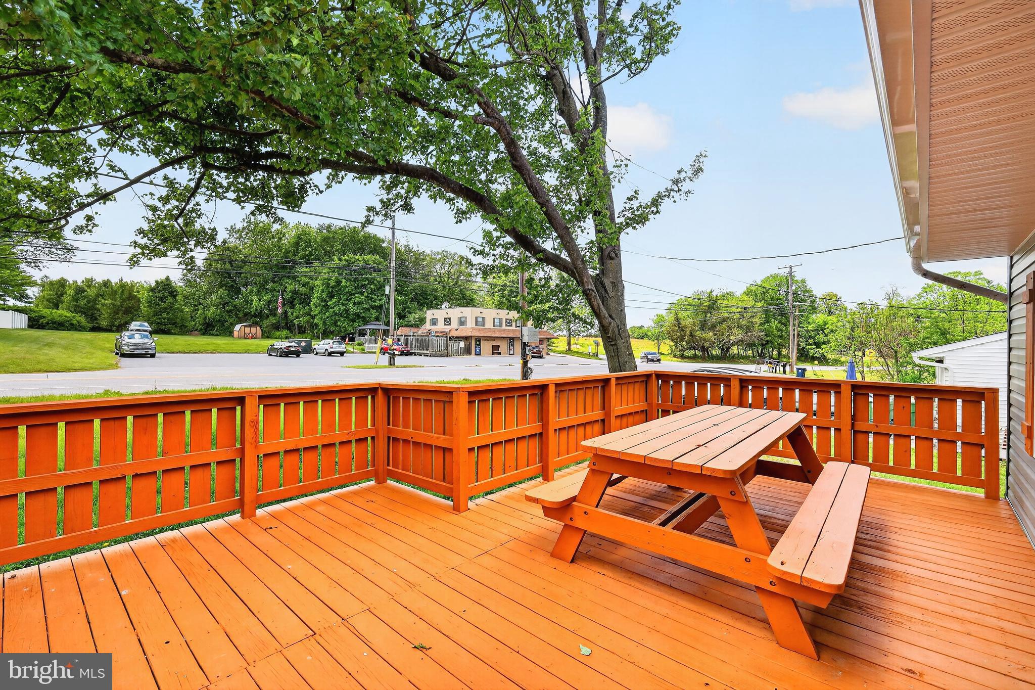 3615 Sykesville Road Westminster, MD 21157 - Photo 5 of 36