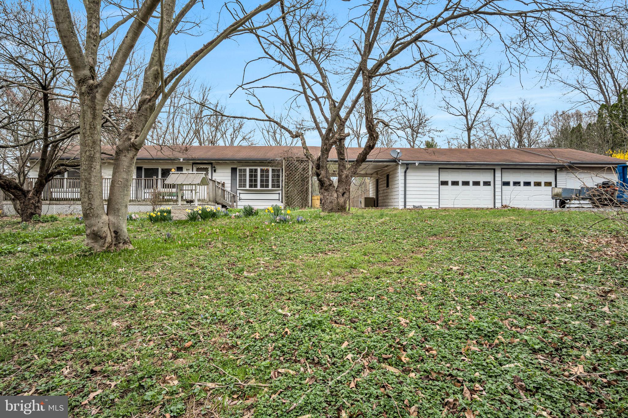 61 McElwee Road Dauphin, PA 17018 - Photo 1 of 25