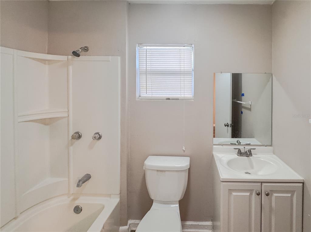 1110 Vonderay Road Orlando, FL 32825 - Photo 11 of 16