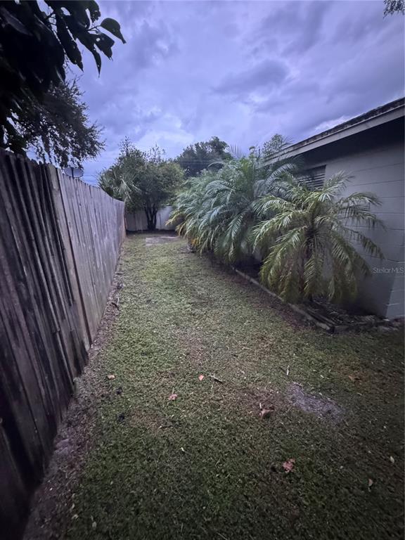 1110 Vonderay Road Orlando, FL 32825 - Photo 15 of 16