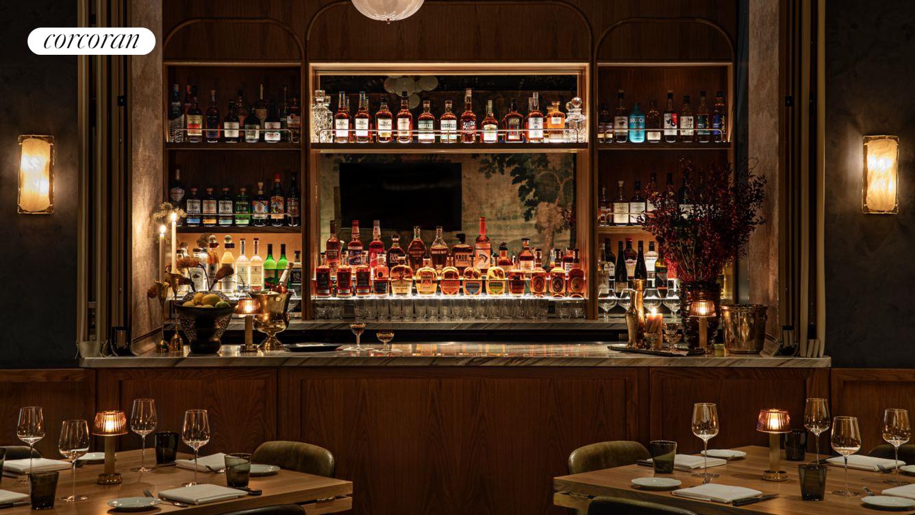 160 Central Park South, Unit 401A Manhattan, NY 10019 - Photo 18 of 23