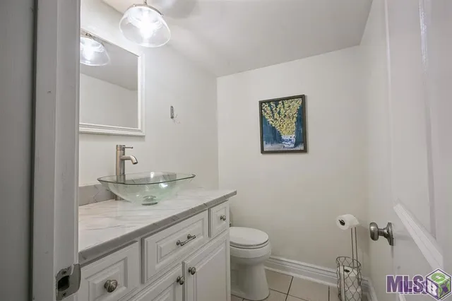 $325,000 | 12645 Warwick Avenue, Baton Rouge, LA 70815