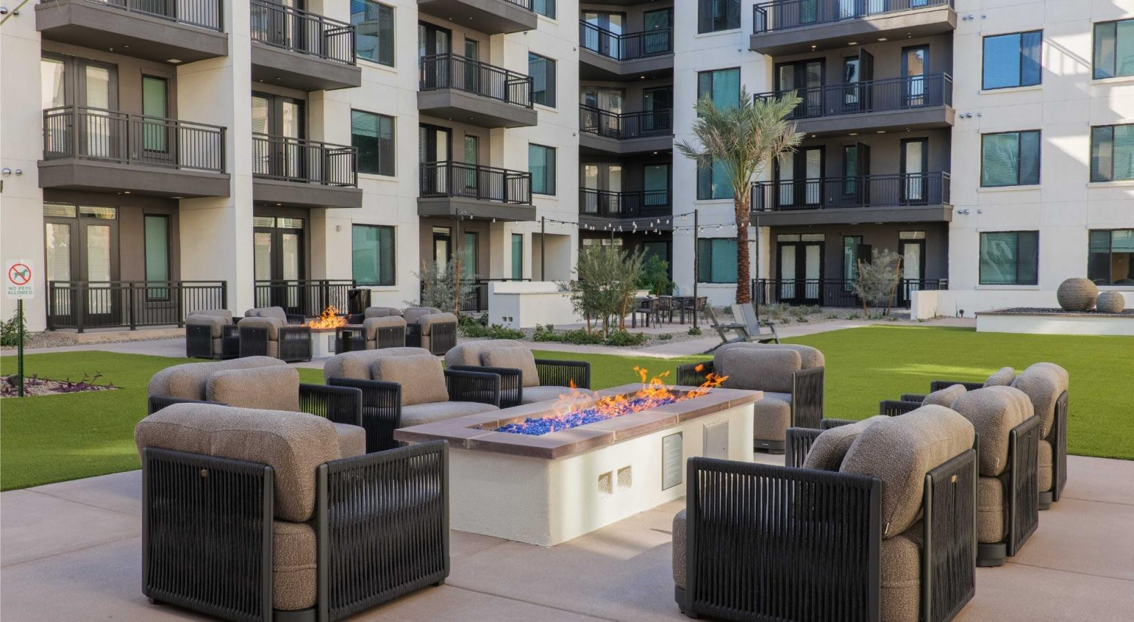 500 East Rivulon Boulevard, Unit B9 Gilbert, AZ 85297 - Photo 16 of 29 Photo #16