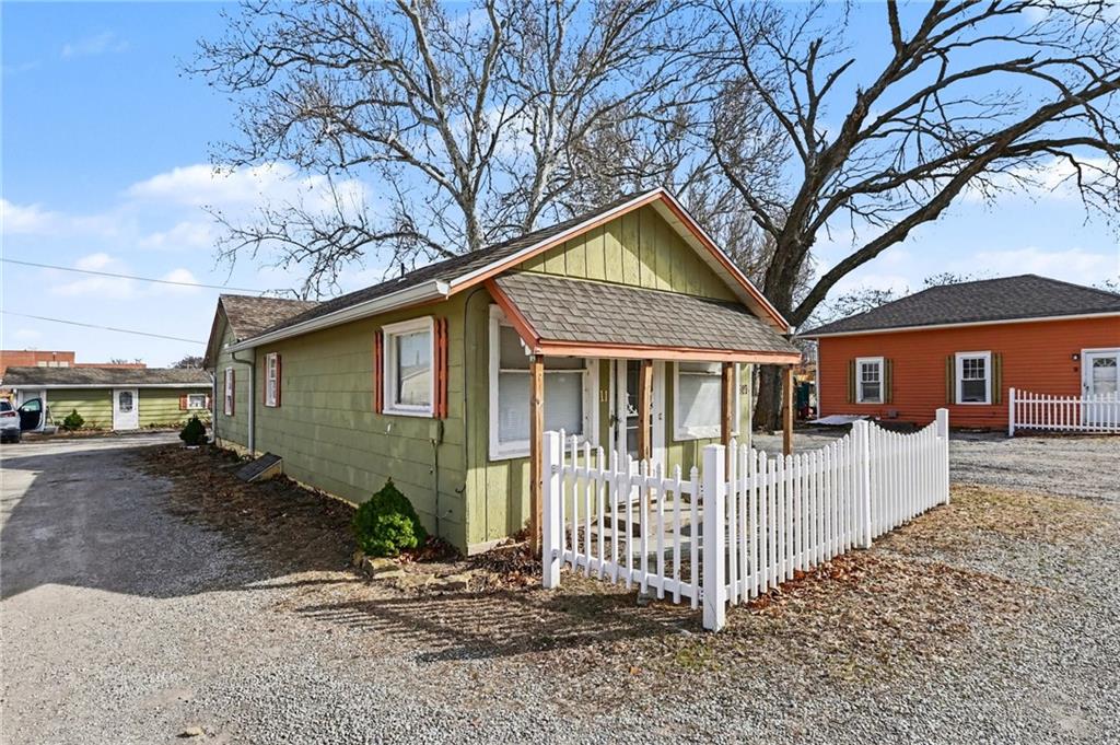 308 Chestnut Street Silver Lake, KS 66539 - Photo 11 of 53