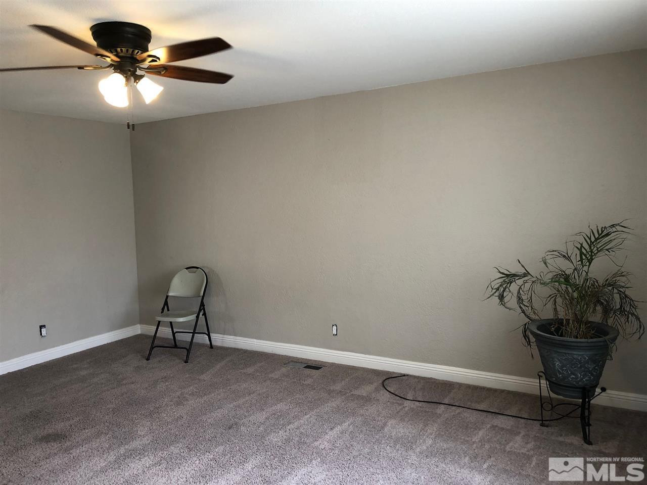 1230 Wilkinson Avenue Reno, NV 89502 - Photo 6 of 12 a view of a workspace