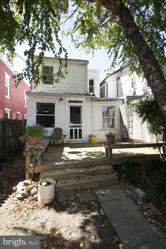 3627 Roland Avenue Baltimore, MD 21211 - Photo 22 of 28 Exterior (Rear)