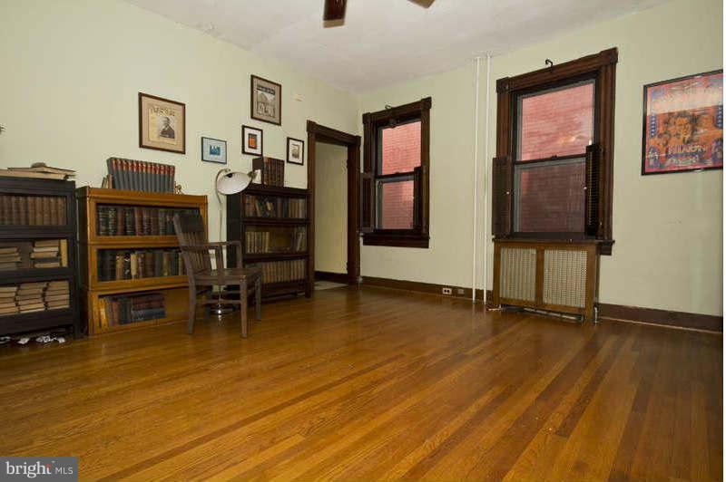 3627 Roland Avenue Baltimore, MD 21211 - Photo 9 of 28 Dining Room