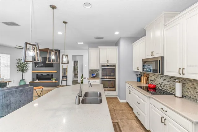 $585,000 | 3996 Prairie Reserve Boulevard, Orlando, FL 32824