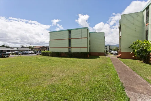 $310,000 | 1046 Ehoeho Avenue, Unit 326, Wahiawa, HI 96786