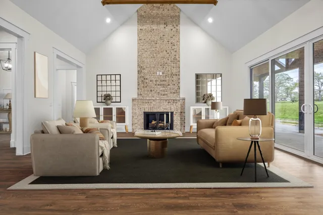 $589,900 | 102 North Victoria Lane, Tullahoma, TN 37388