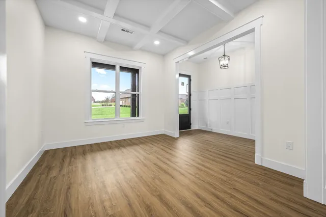 $589,900 | 102 North Victoria Lane, Tullahoma, TN 37388