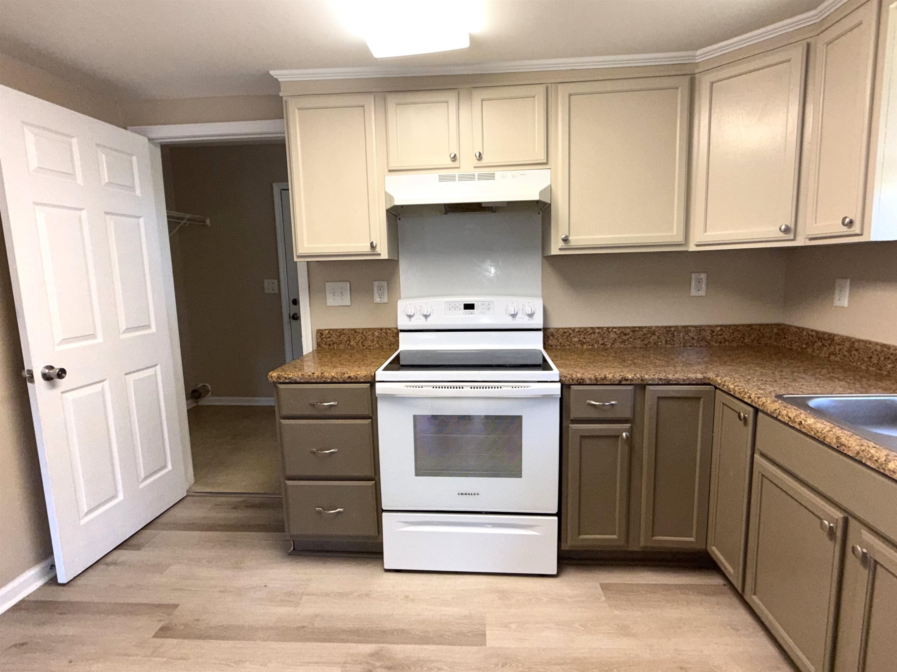 137 New Street Gaffney, SC 29340 - Photo 5 of 18