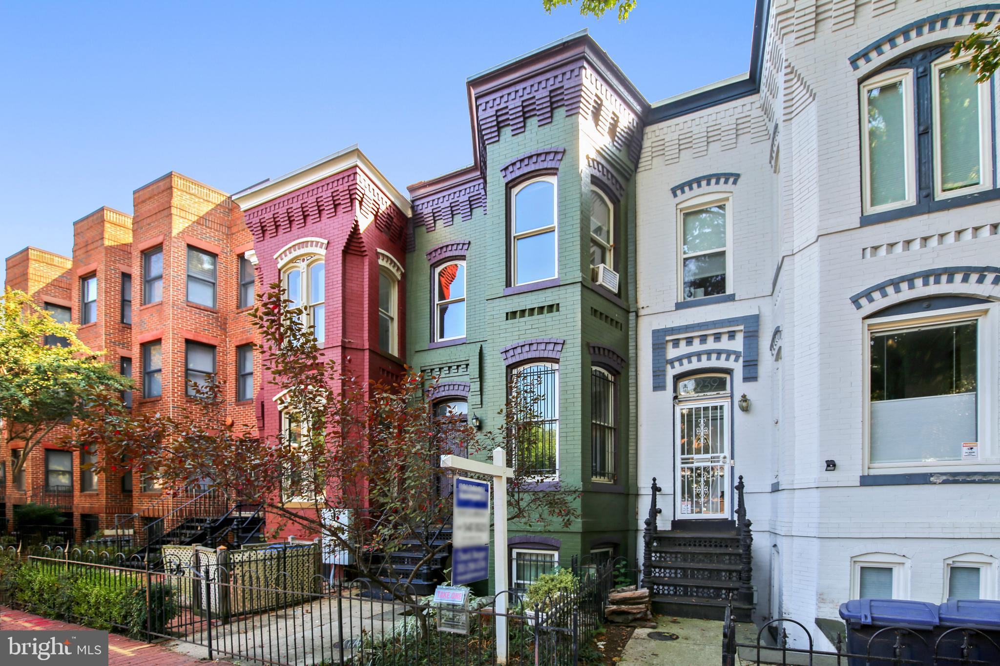 241 8th Street Northeast Washington, DC 20002 - Photo 1 of 29 Stately Town with Size and Location