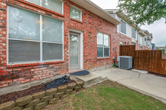 $389,000 | 7001 Van Gogh Drive, Plano, TX 75093