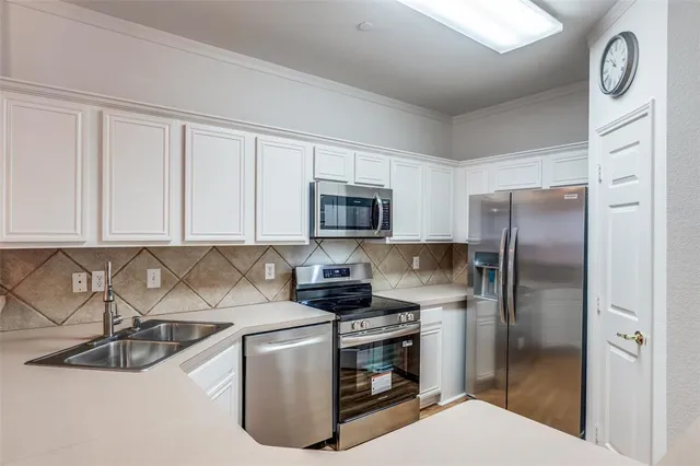 $389,000 | 7001 Van Gogh Drive, Plano, TX 75093