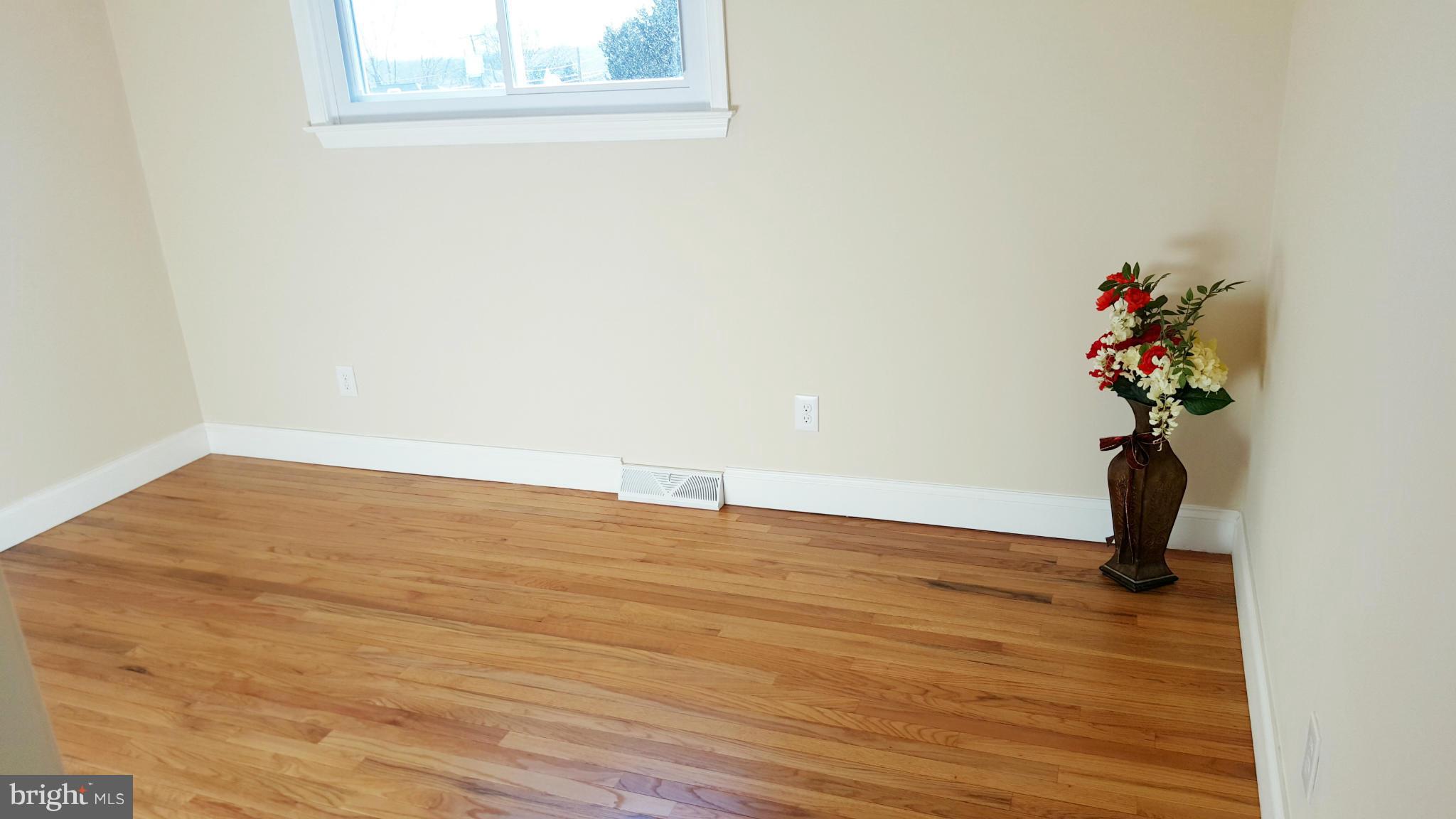 7810 Blue Grass Road Baltimore, MD 21237 - Photo 13 of 30 Bedroom 2