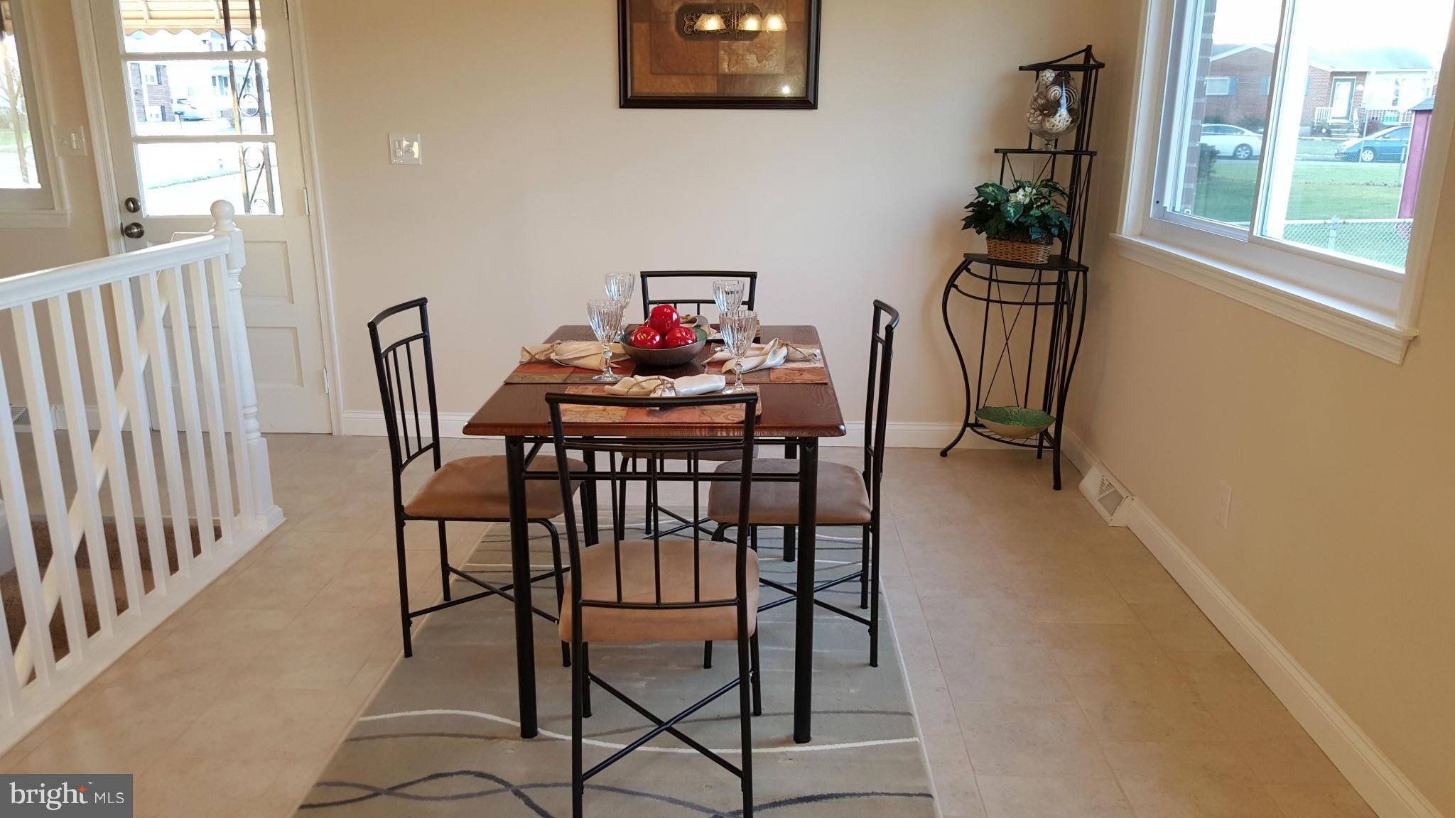 7810 Blue Grass Road Baltimore, MD 21237 - Photo 20 of 30 Dining Room