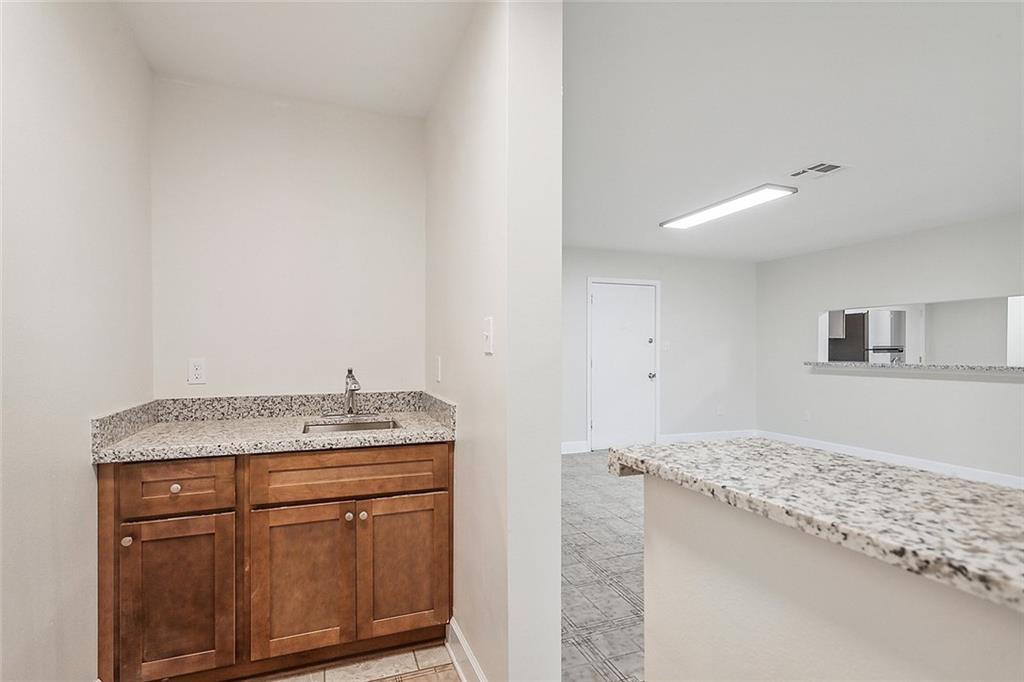 9205 Jefferson Highway, Unit A River Ridge, LA 70123 - Photo 9 of 10