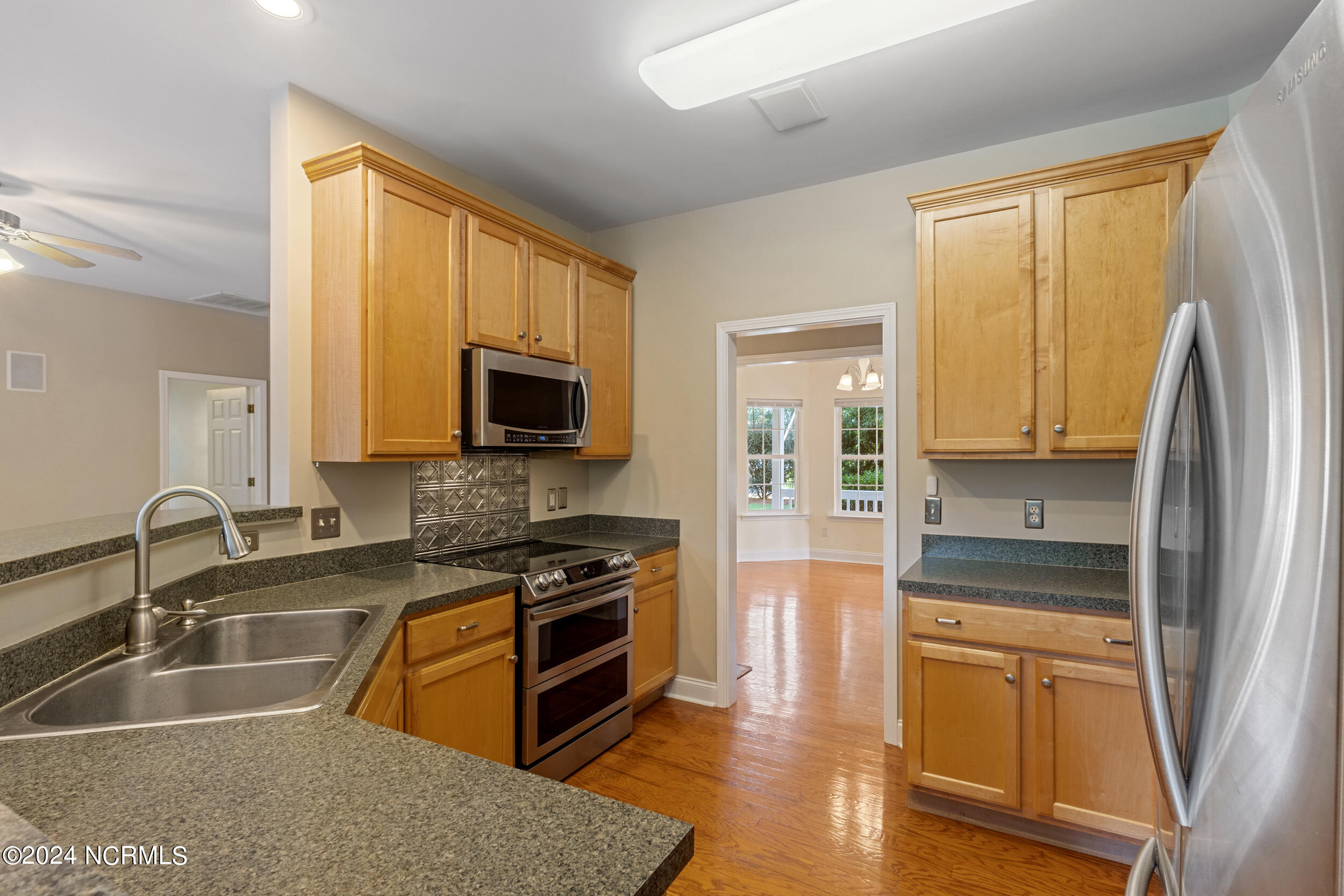 505 Okeechobee Road Wilmington, NC 28412 - Photo 14 of 43 14_img_7495