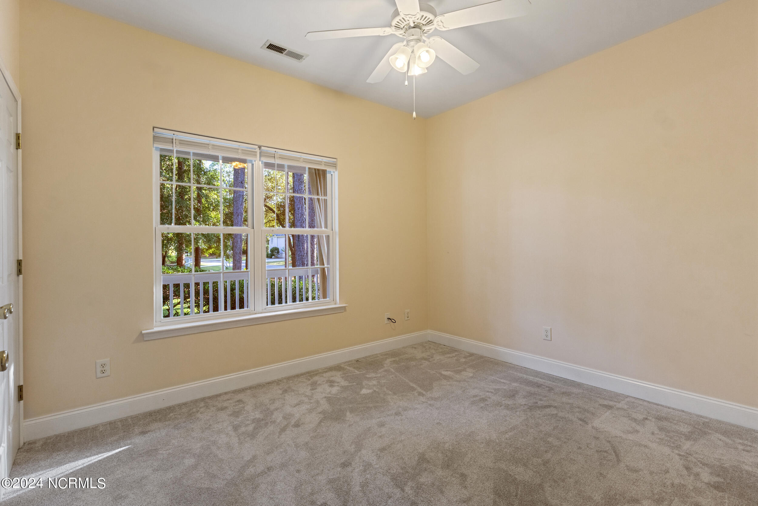 505 Okeechobee Road Wilmington, NC 28412 - Photo 24 of 43 24_img_7543