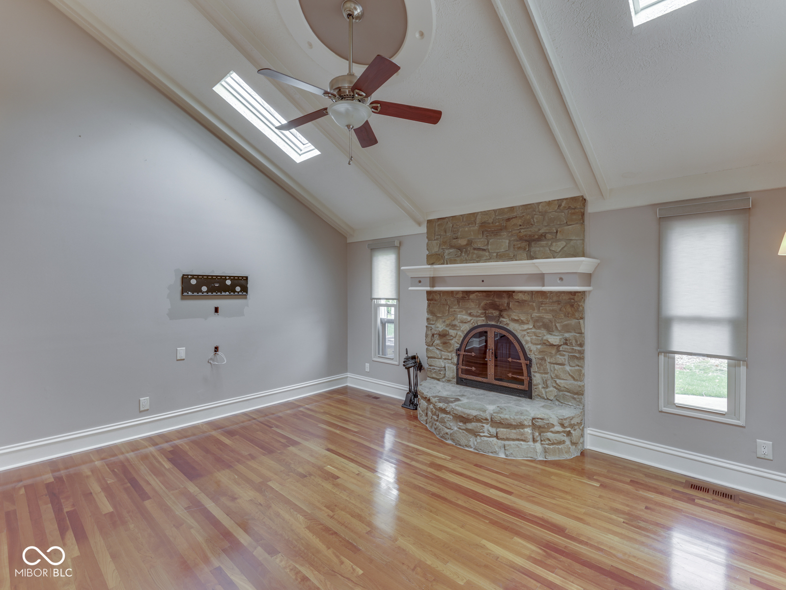 1818 Winding Ridge Avenue Indianapolis, IN 46217 - Photo 13 of 45