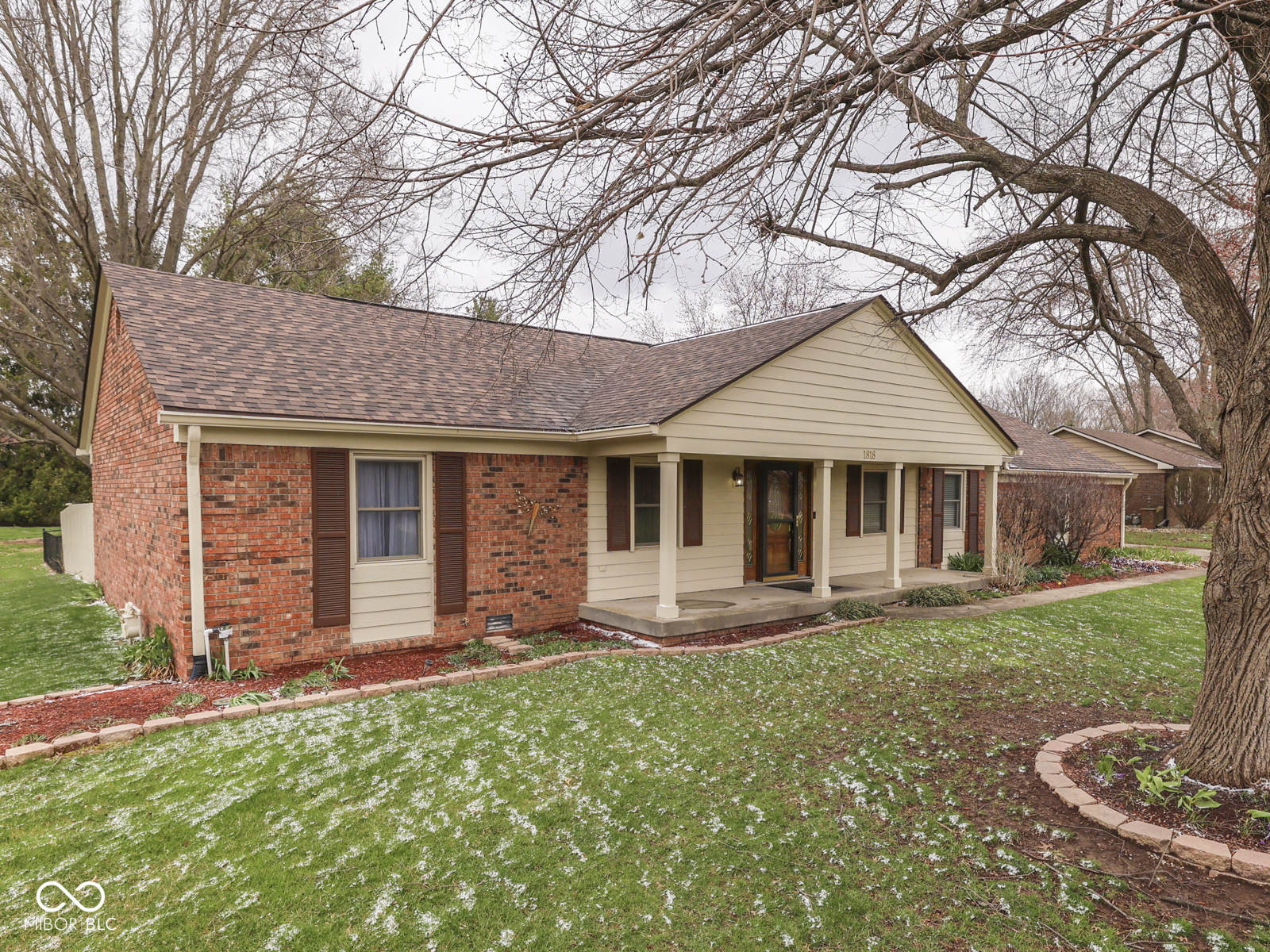 1818 Winding Ridge Avenue Indianapolis, IN 46217 - Photo 3 of 45