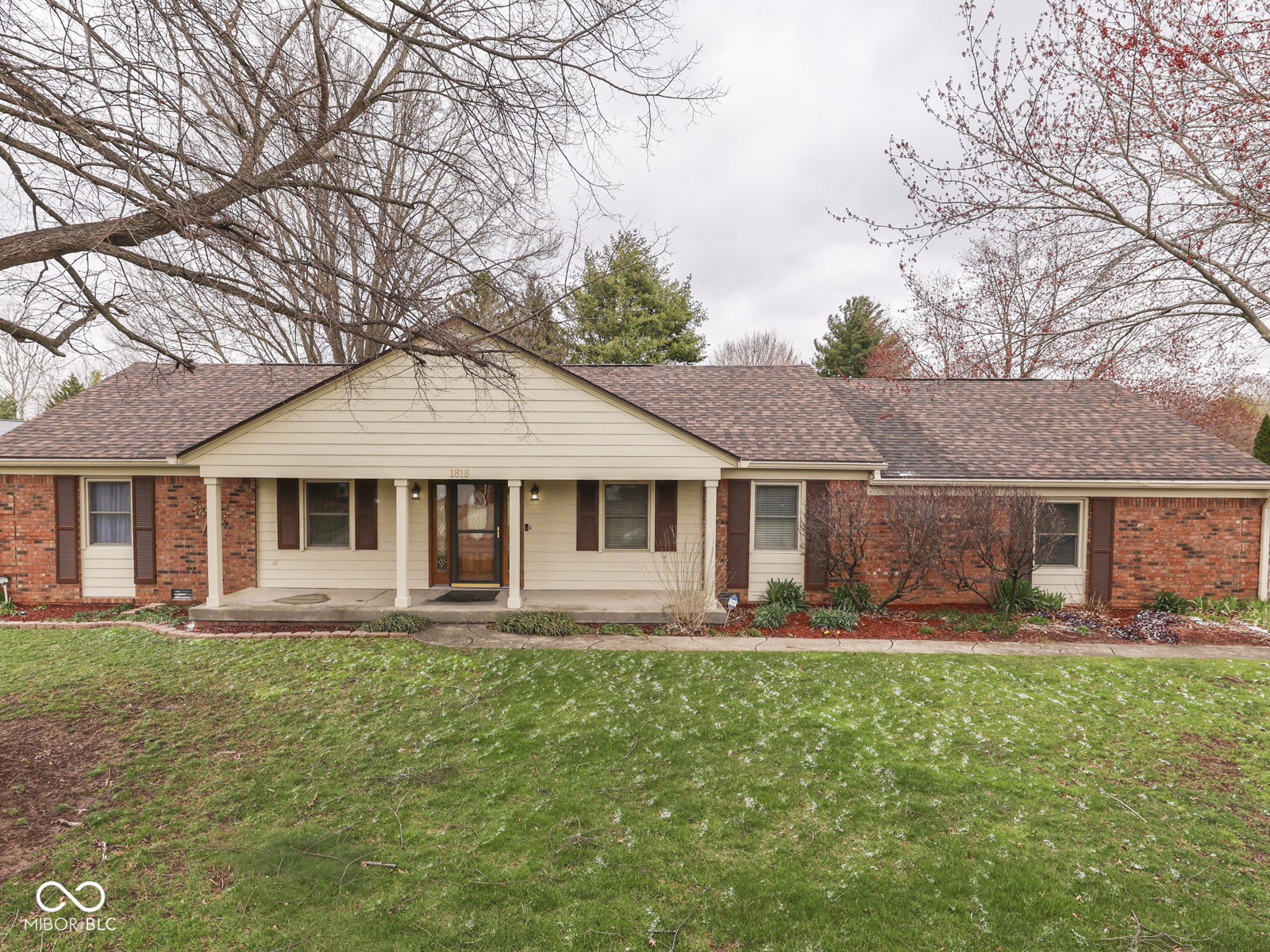 1818 Winding Ridge Avenue Indianapolis, IN 46217 - Photo 4 of 45