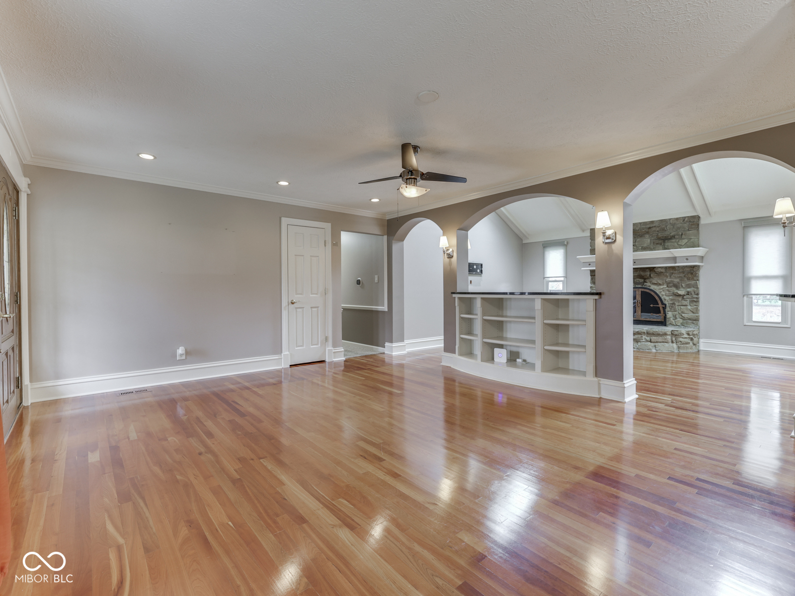 1818 Winding Ridge Avenue Indianapolis, IN 46217 - Photo 10 of 45