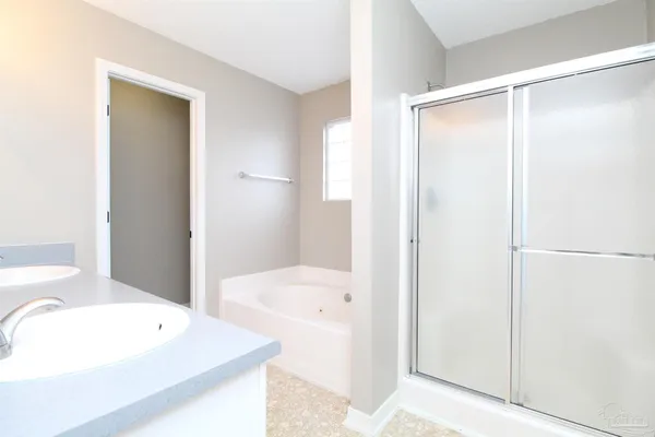 $1,875 | 4119 Spinnaker Place, Pensacola, FL 32507