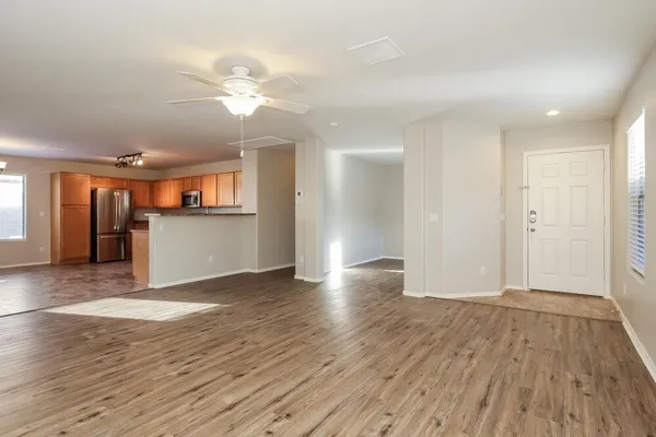 $1,825 | 43680 Bedford Drive, Maricopa, AZ 85138